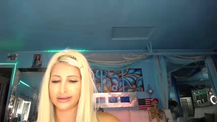 adrianna_fox