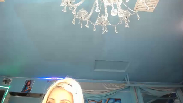 adrianna_fox