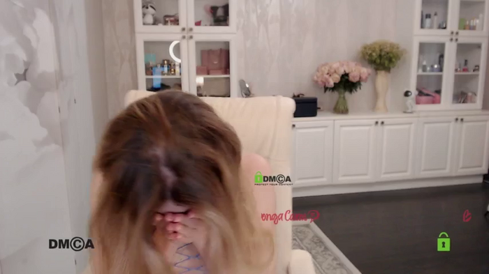 AnnaDaisy1