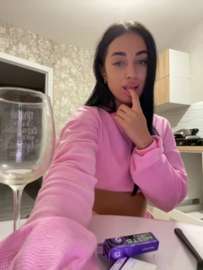 black-Lexi1