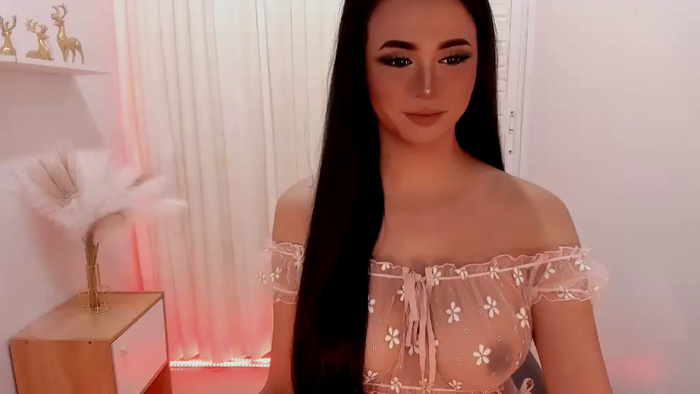 FEMININEALICE