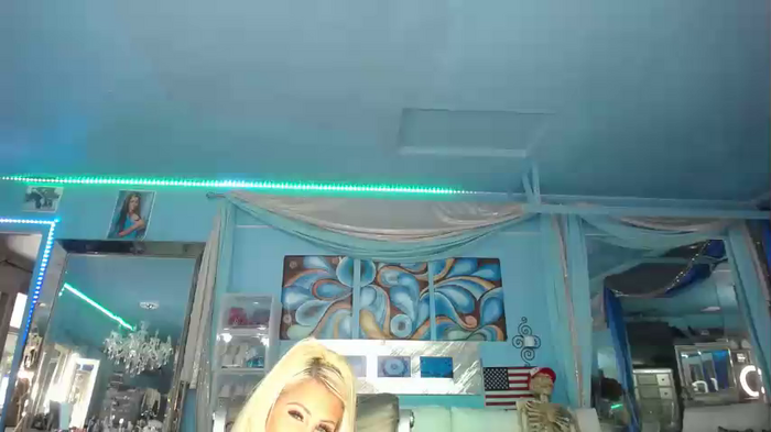 adrianna_fox