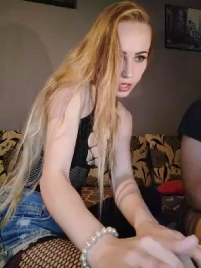 SexyBlondVlk