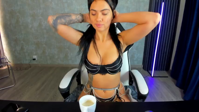 Tina-Turnerr