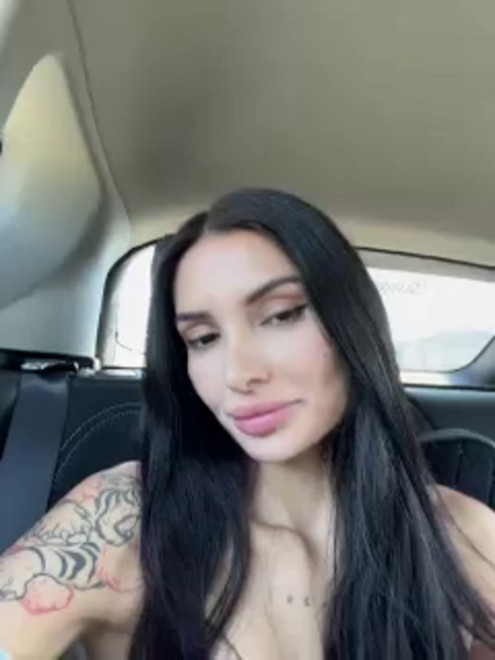 Izzi69