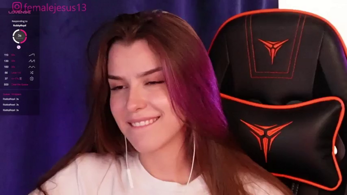 FemaleJesus1