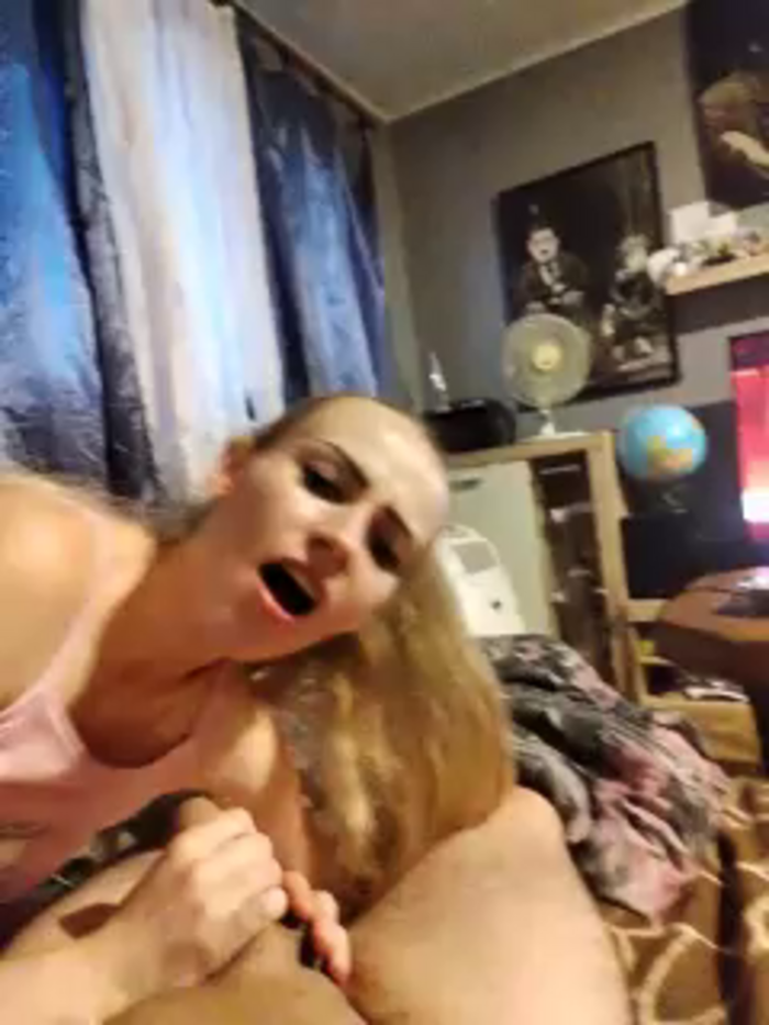 SexyBlondVlk