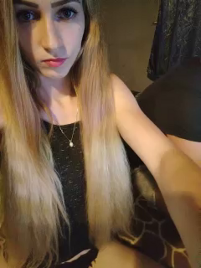 SexyBlondVlk