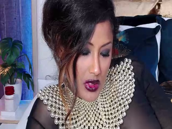 transex-shana