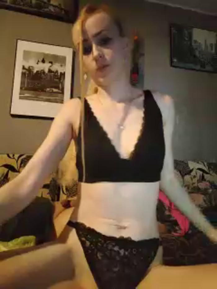 SexyBlondVlk
