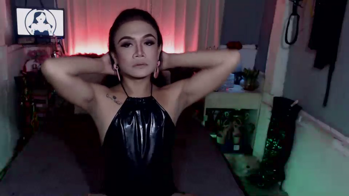 MissCrystalStoner