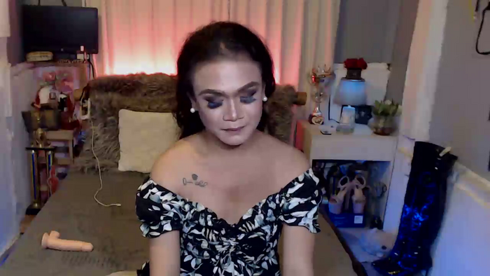 MissCrystalStoner
