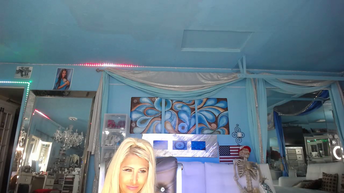 adrianna_fox