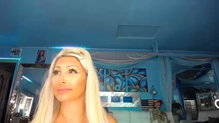 adrianna_fox