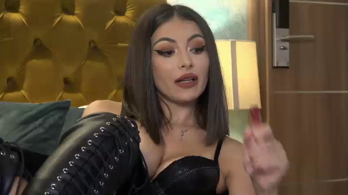 MoniqueMinx