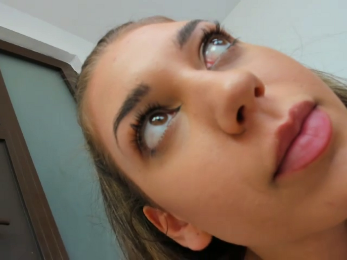 Bellaxdoll