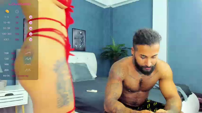 tattoomusclecouple