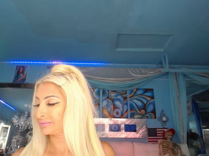 adrianna_fox