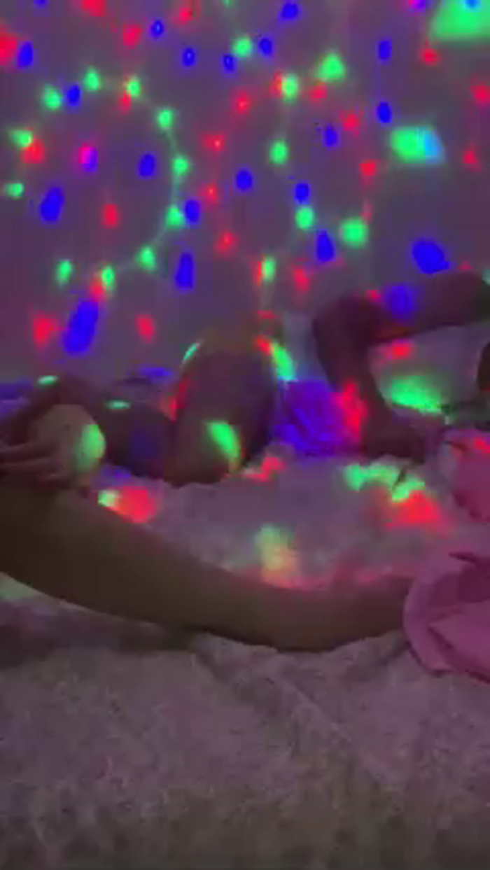 Lola7777