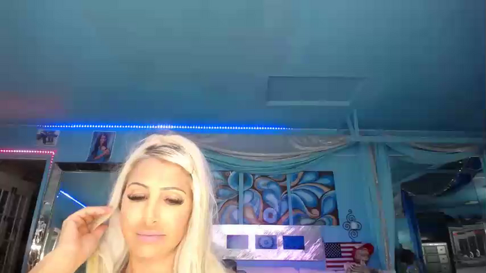 adrianna_fox