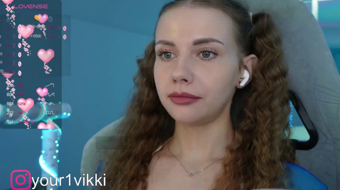 -VikkiL0vesCheese-