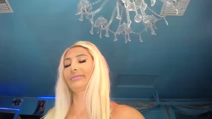 adrianna_fox