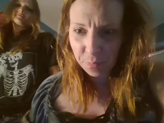RoxyFoxNMollyDevine