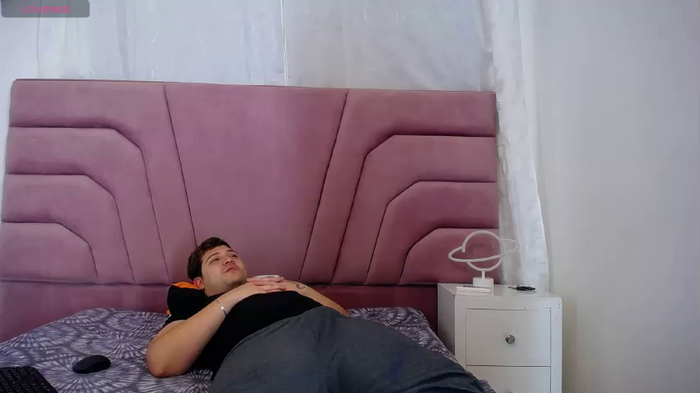 yurifoxyfoxly
