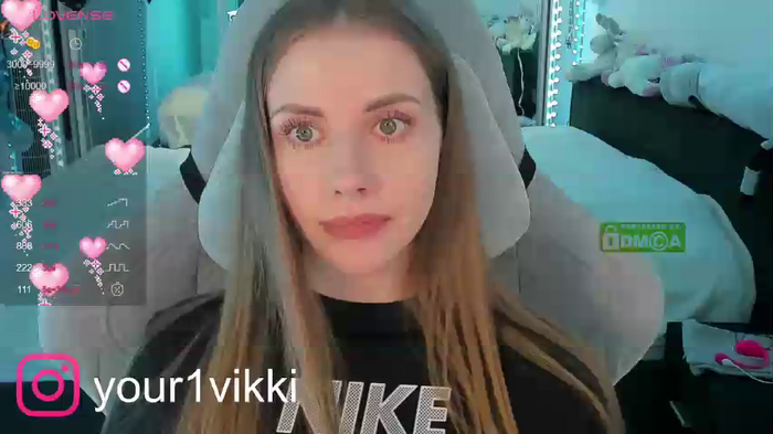 -VikkiL0vesCheese-