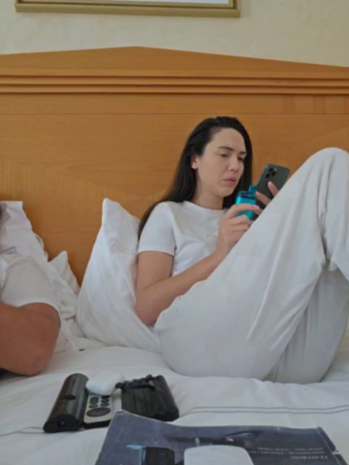 Mr-and-Mrs-Smith-XXL