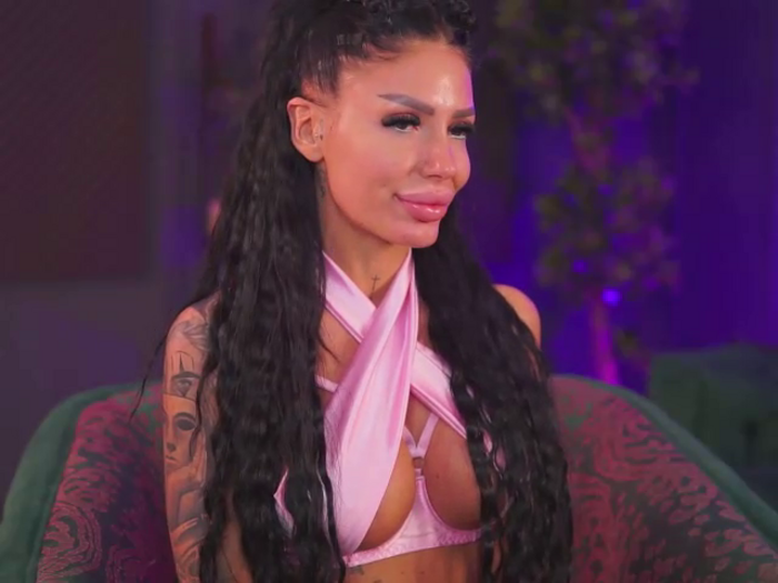 RaquelleVon
