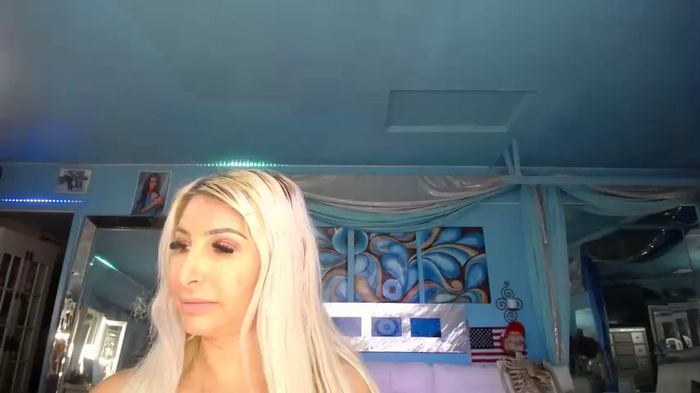 adrianna_fox