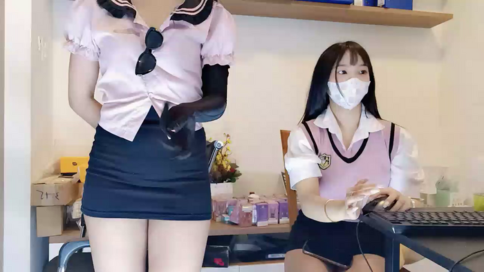 Lena-and-Naky