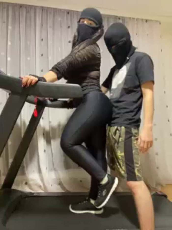 hotcouple857612