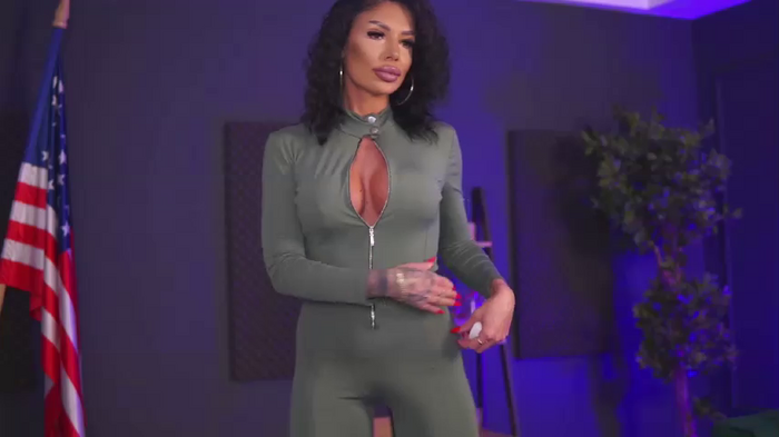 RaquelleVon