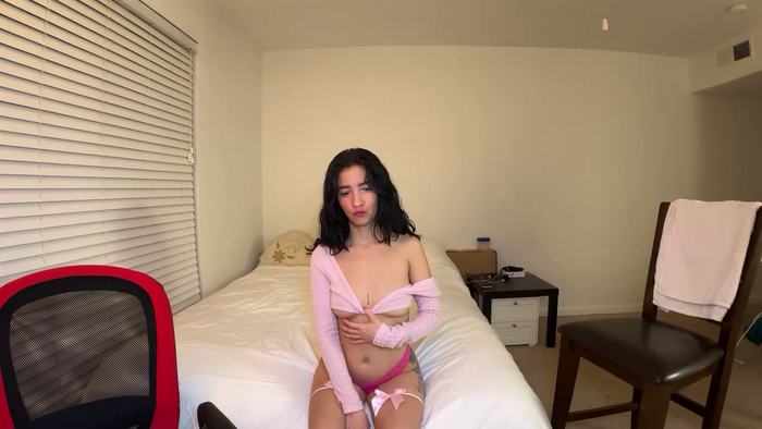 YovannaFoxCo