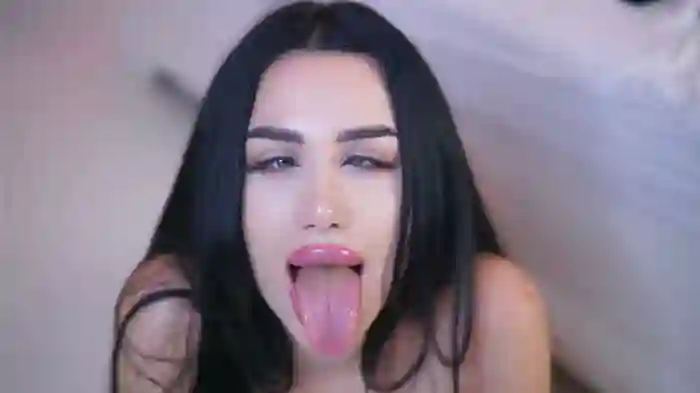 2025/04/04/bongacams-jennaday-13-34-58
