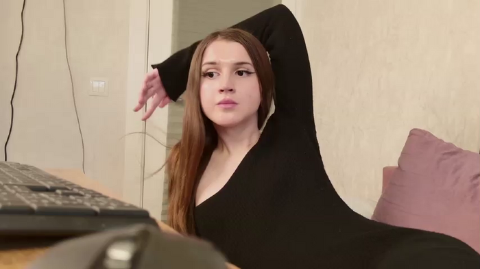 Skinny-Sex-Sissy
