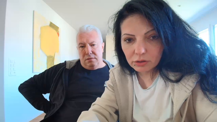 Kinky-Couple-69