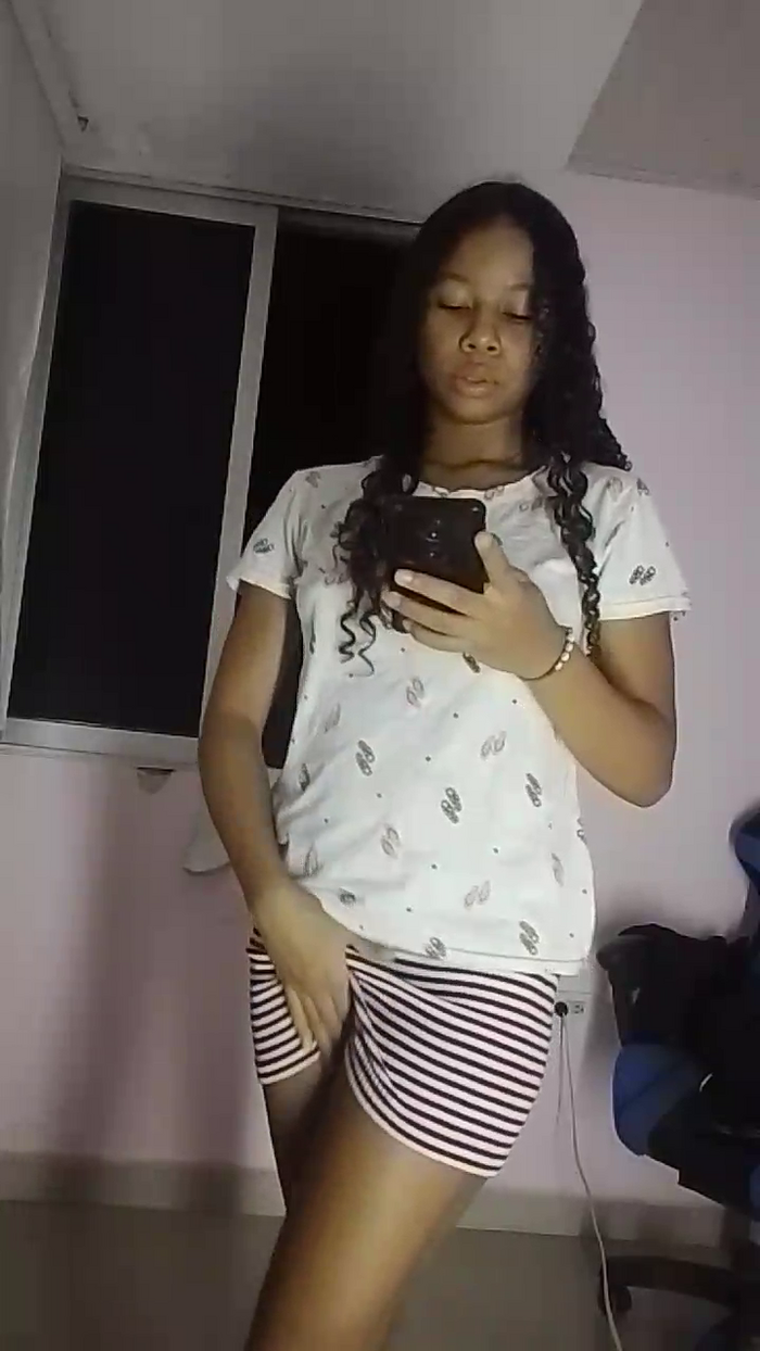 Queen_FullPee
