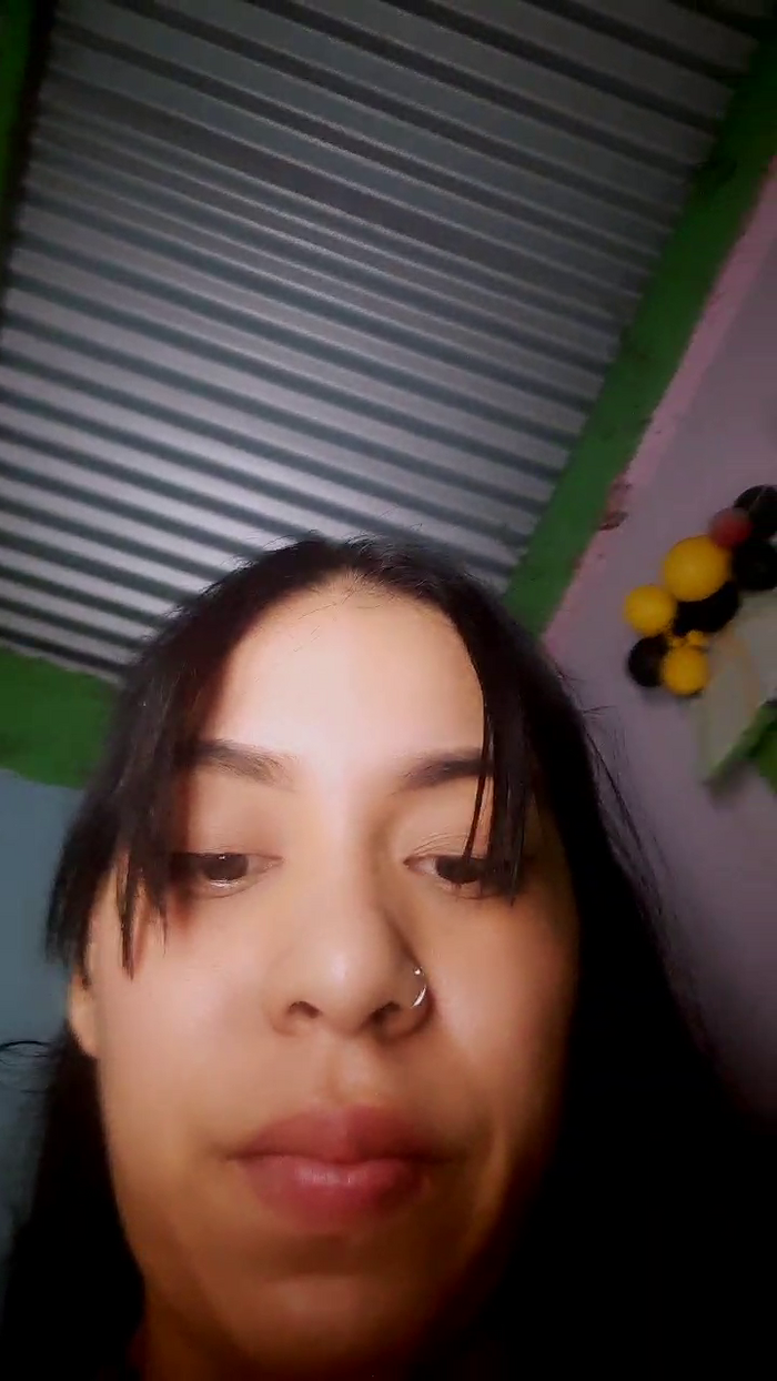 girl_pee
