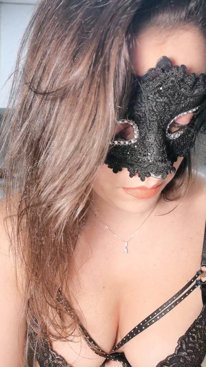 Paola_1985