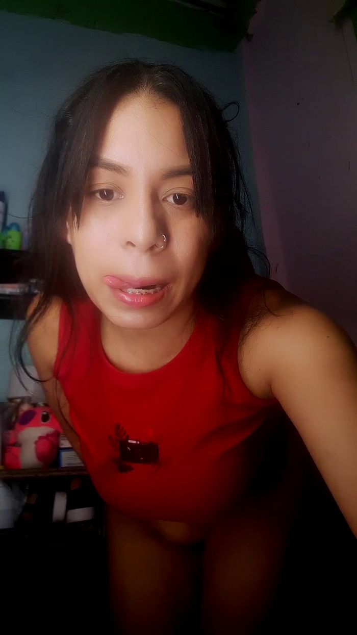 girl_pee