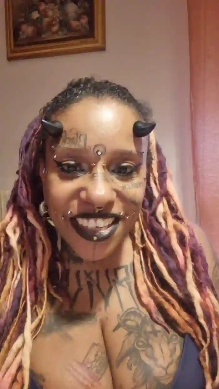 2024/05/16/cam4-blackwitchsg-16-46-21