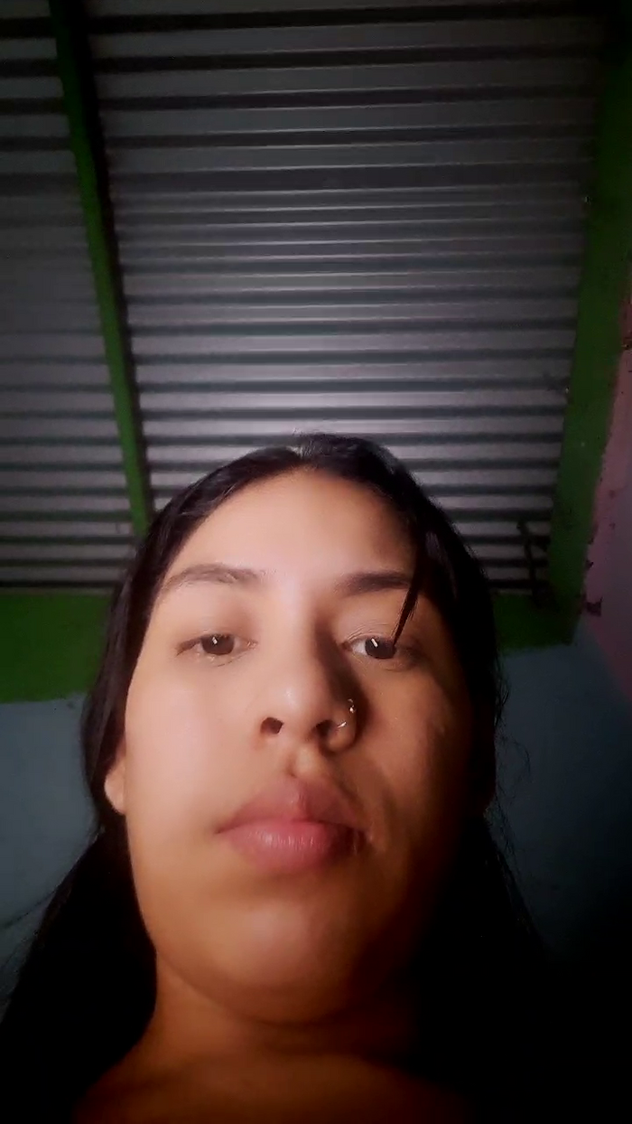 girl_pee