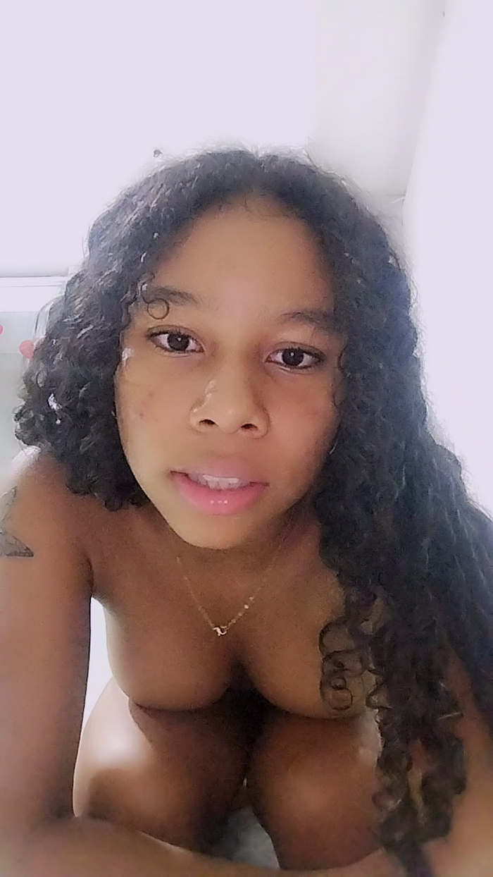 Queen_FullPee