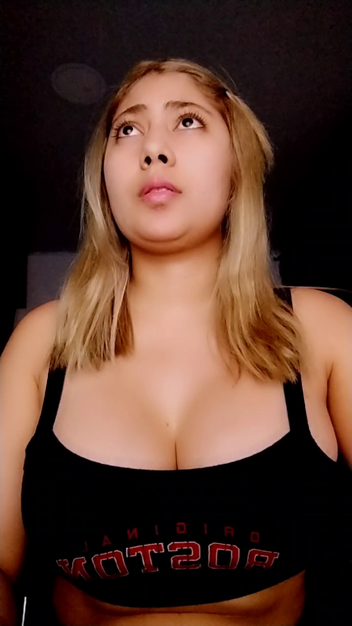 zoe_kimm