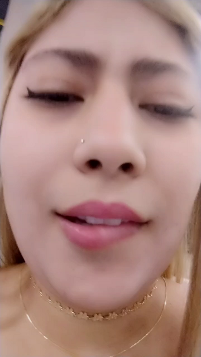 zoe_kimm