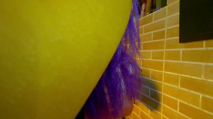 Isahotwife