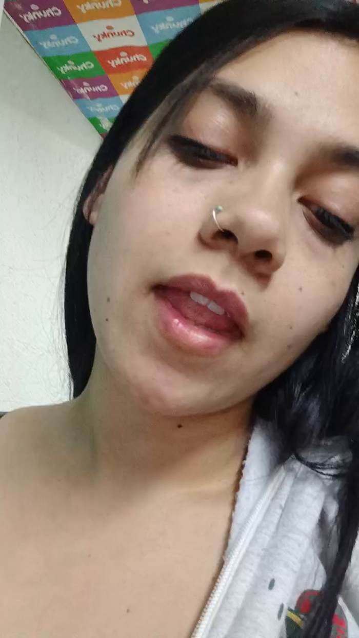 sweet_scarlett_